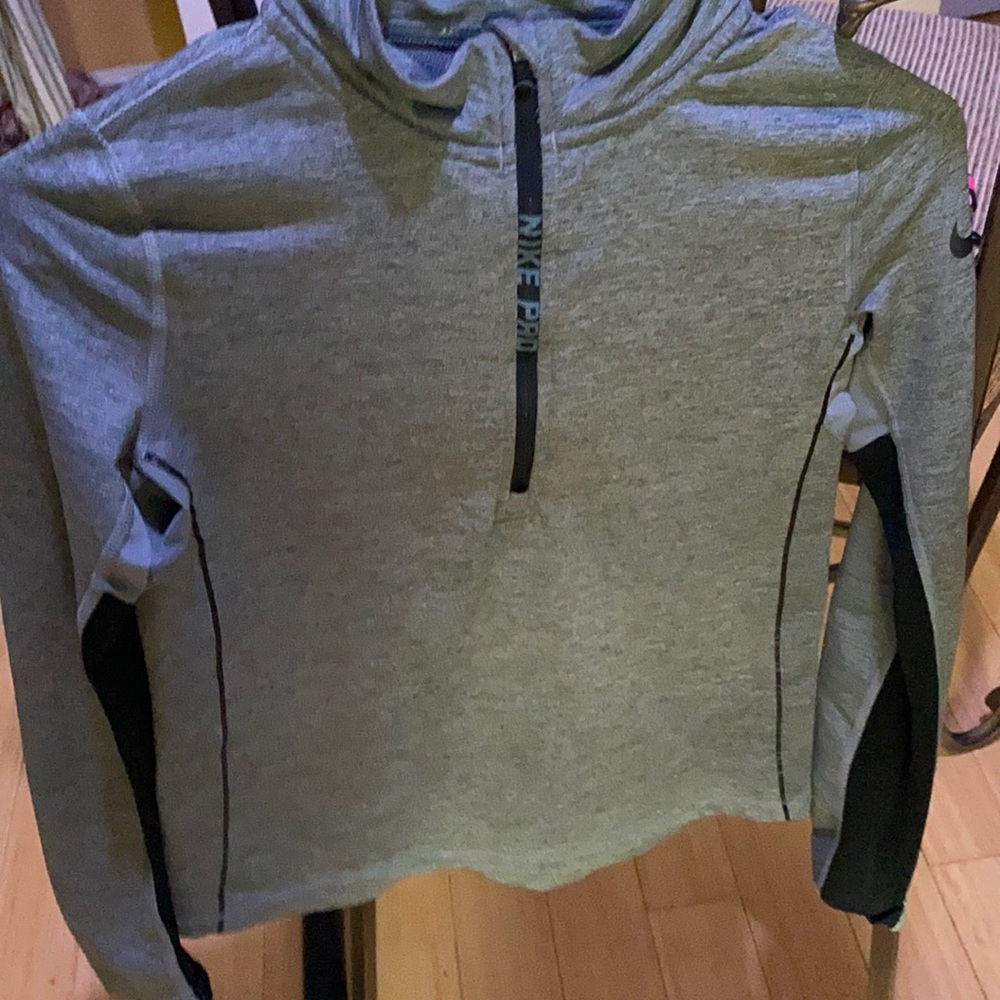 NIKE Pro jacket
